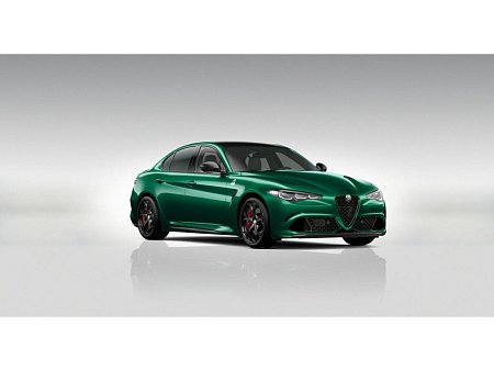 Alfa Romeo Giulia 2.9 V6 BiTurbo 520k QV Carbon Edition *o327* - havex.cz