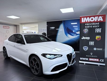 Alfa Romeo Giulia 2.2 JTDm 210k AT8 ZF Q4 4x4 Veloce, reg. 01/2024 - havex.cz